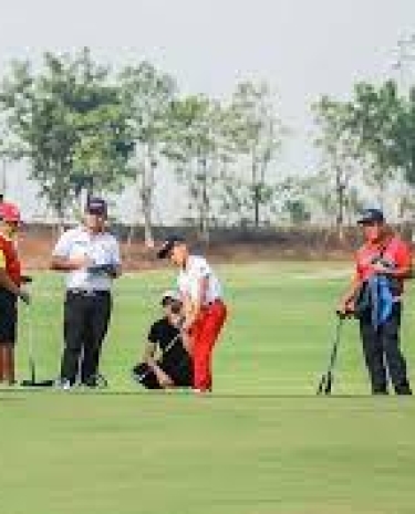 làm sân golf tại quận 3 chi phí với địa hình như thế nào 