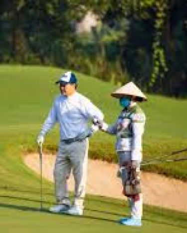 PHÒNG TẬP ĐANG THI CÔNG CHO KHÁCH Ở QUẬN 7 - HCM