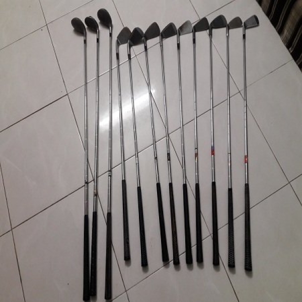 Bán gậy golf cũ