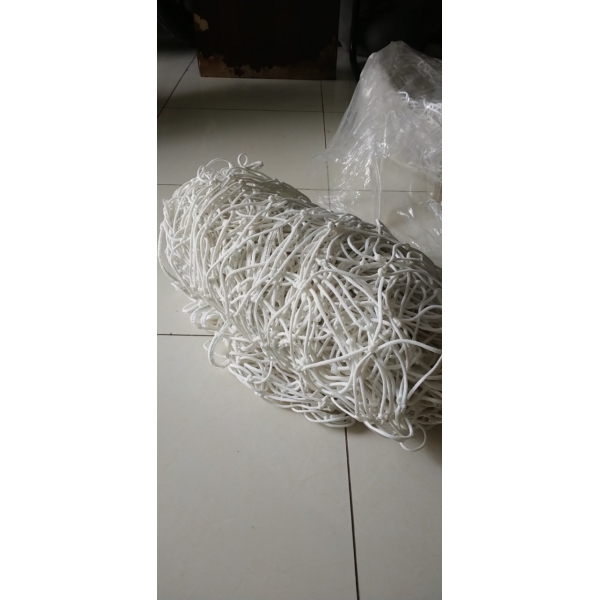 Lưới khung thành sân bóng đá